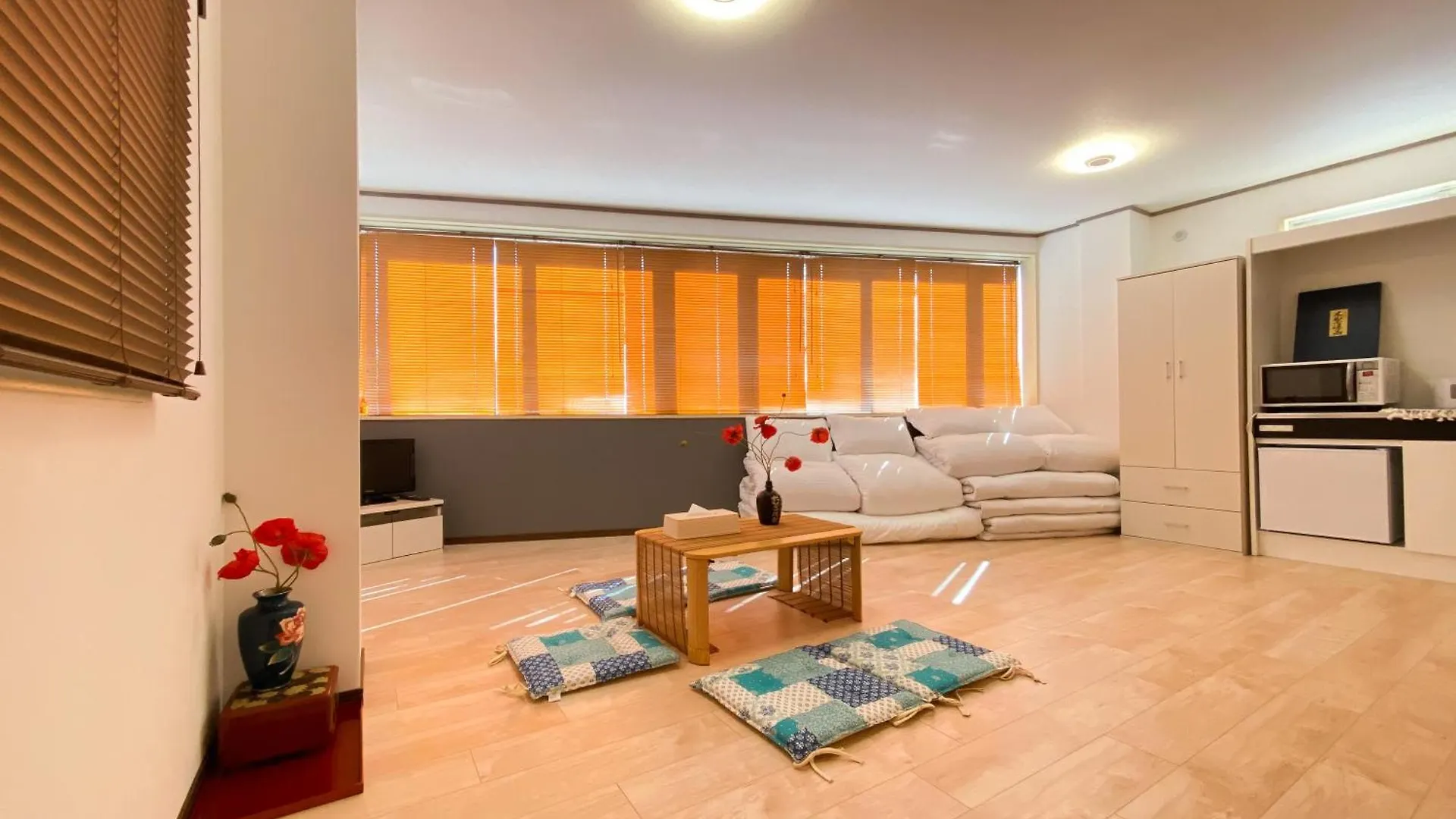 Uhome Mitomi Home 3F Tokyo